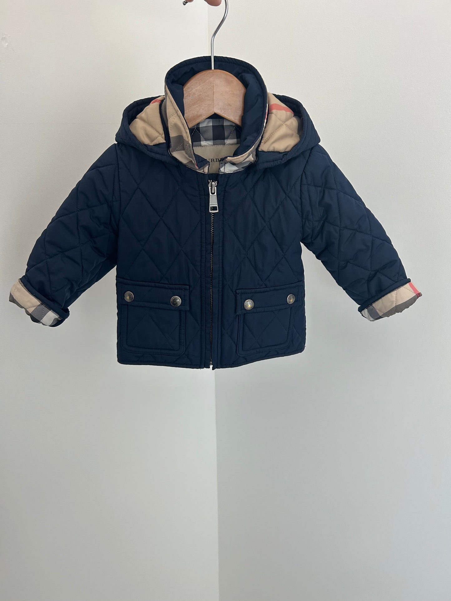 Burberry jack marineblauw maat 9m (71)